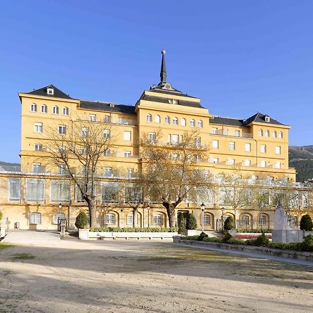 Exe Victoria Palace San Lorenzo de El Escorial Exterior photo
