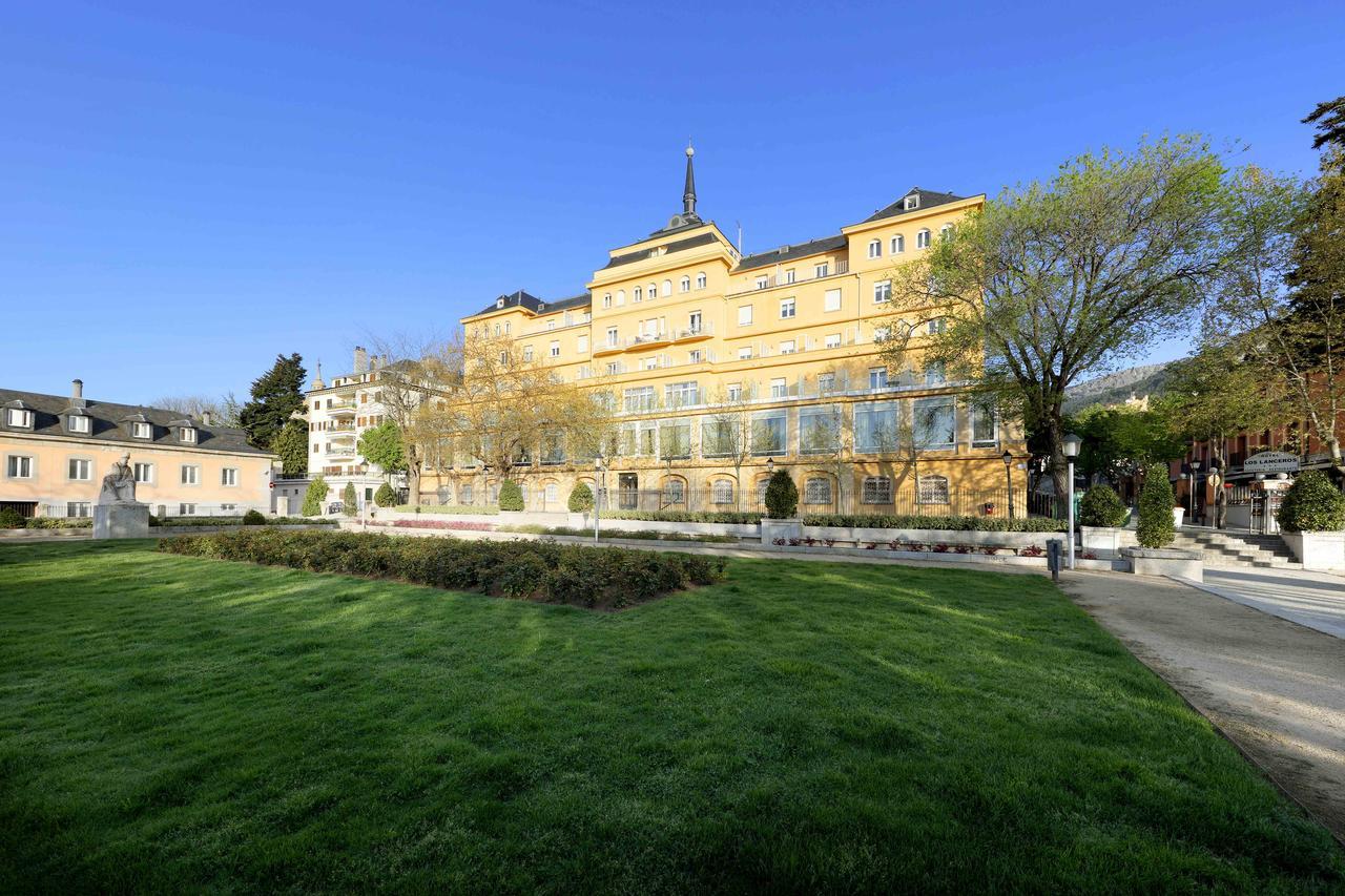 Exe Victoria Palace San Lorenzo de El Escorial Exterior photo